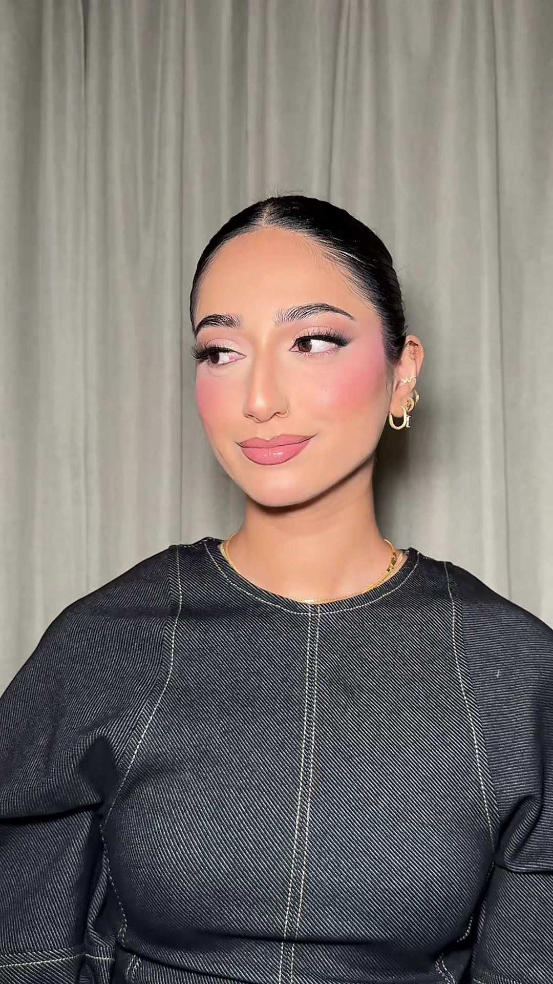 @Makeup by Murms