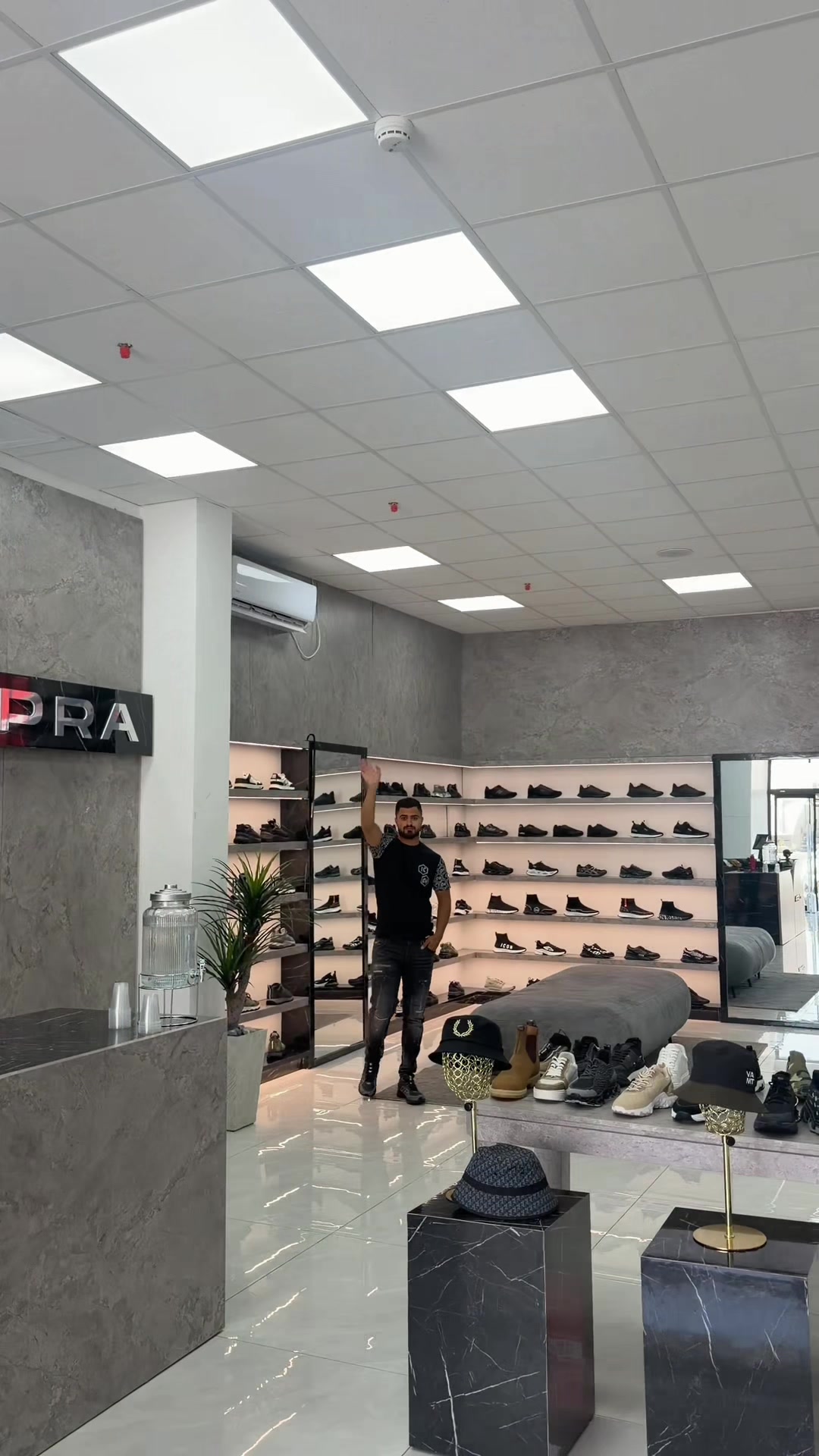 @CUPRA FOR MEN