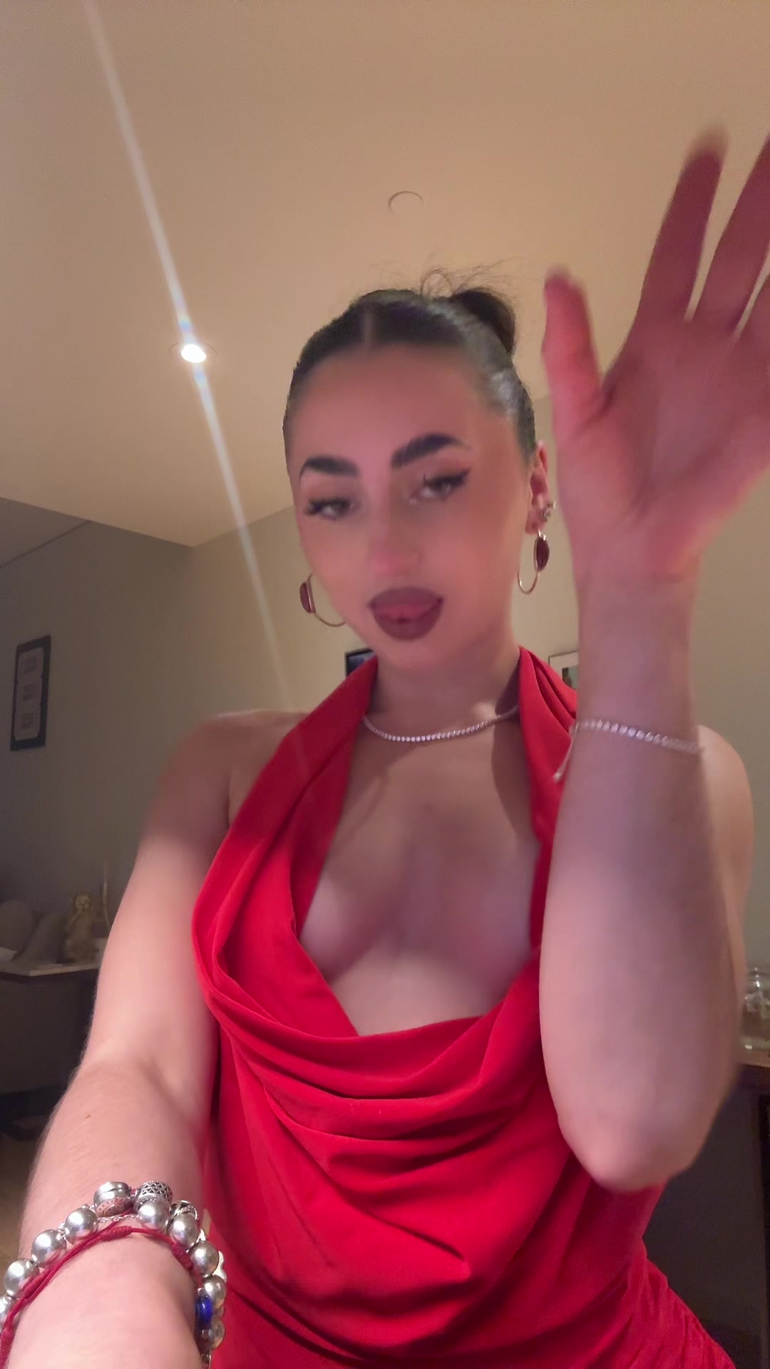 @lizzy.iz.buzy