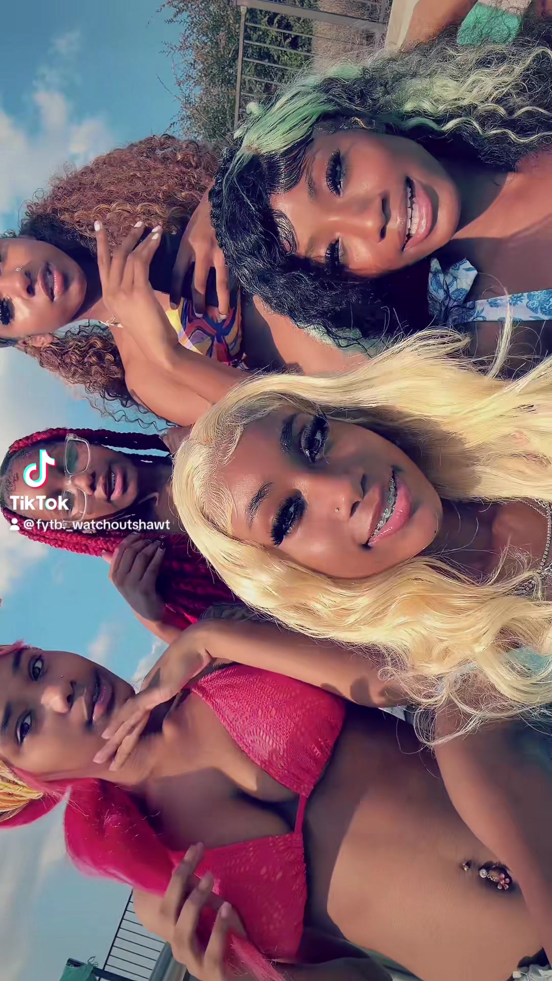 @Lashaee💗🧸