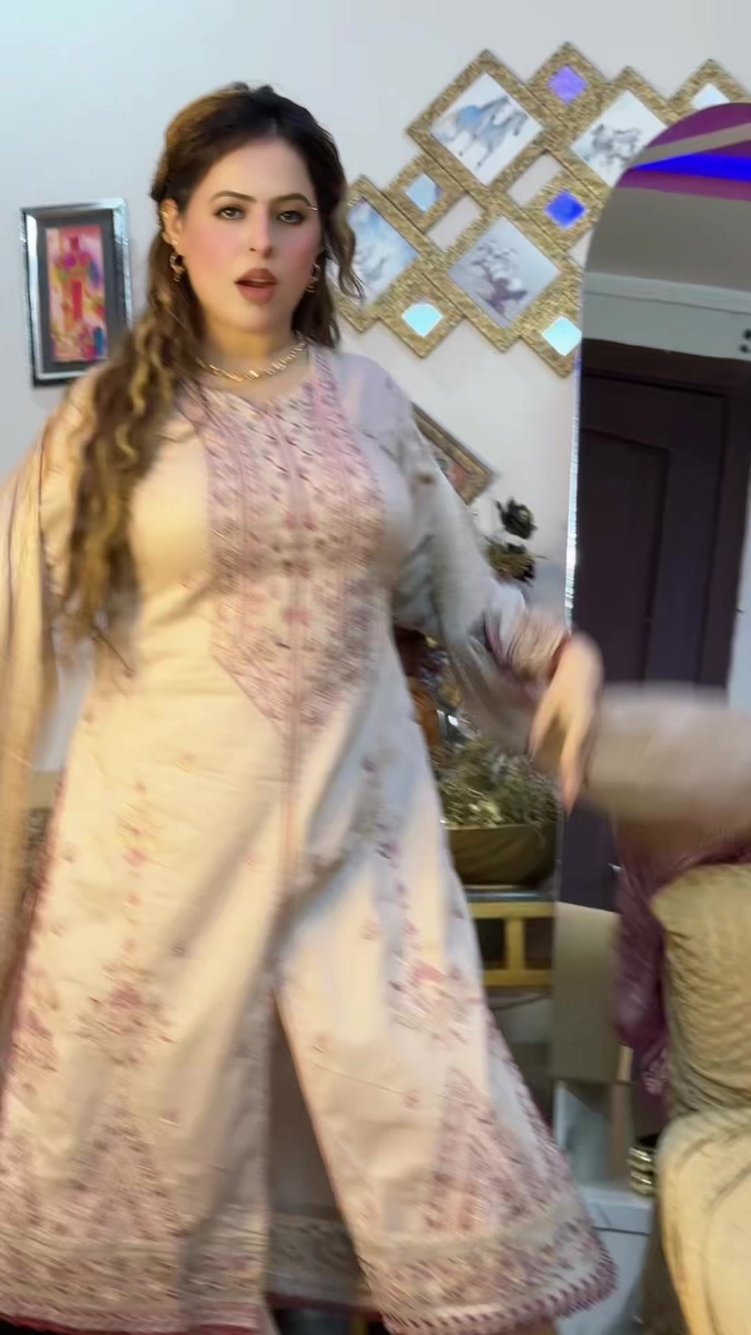 @❤️Waffa khan ♥️