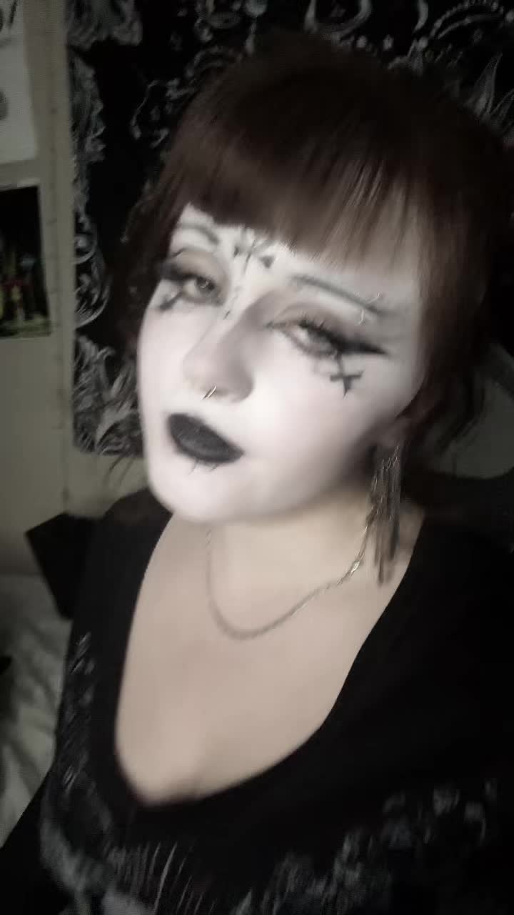 @𝕷𝖎𝖑𝖑𝖎𝖊