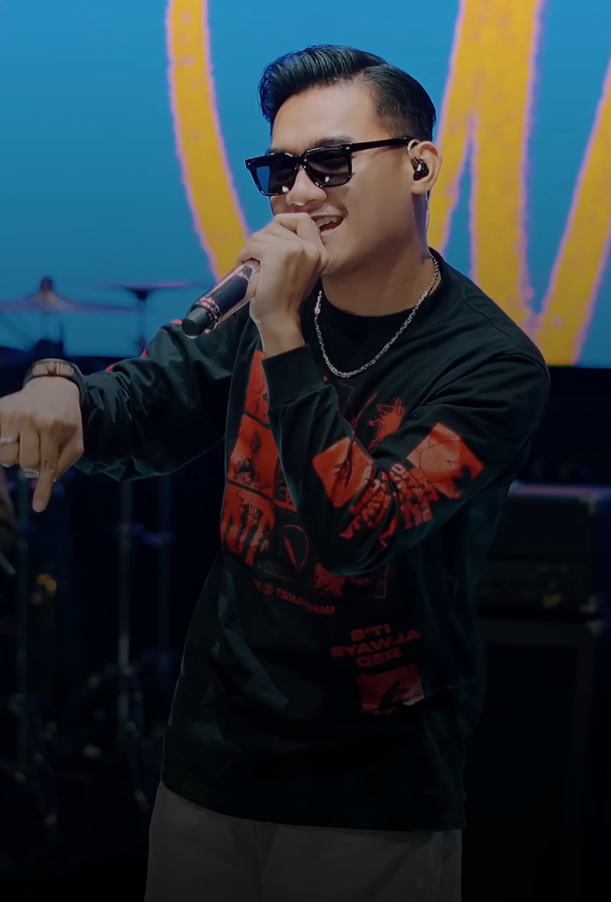 @MEDIA MUSIK TRENDING