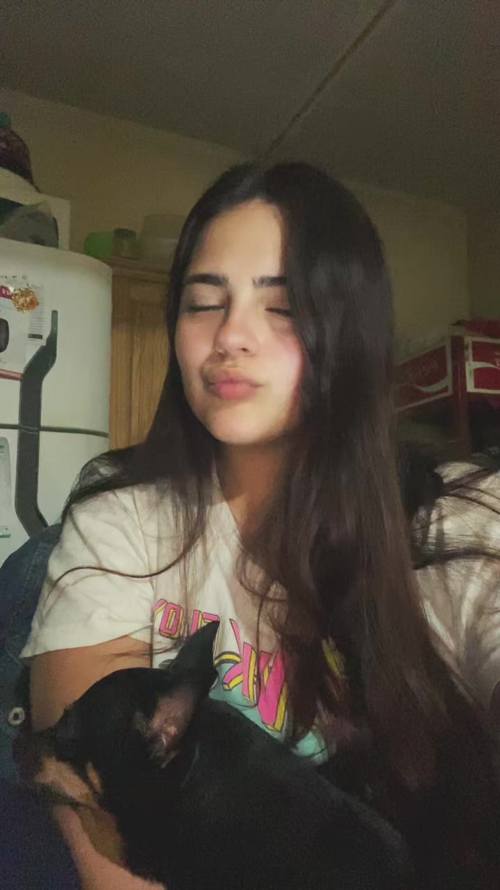 @🥐