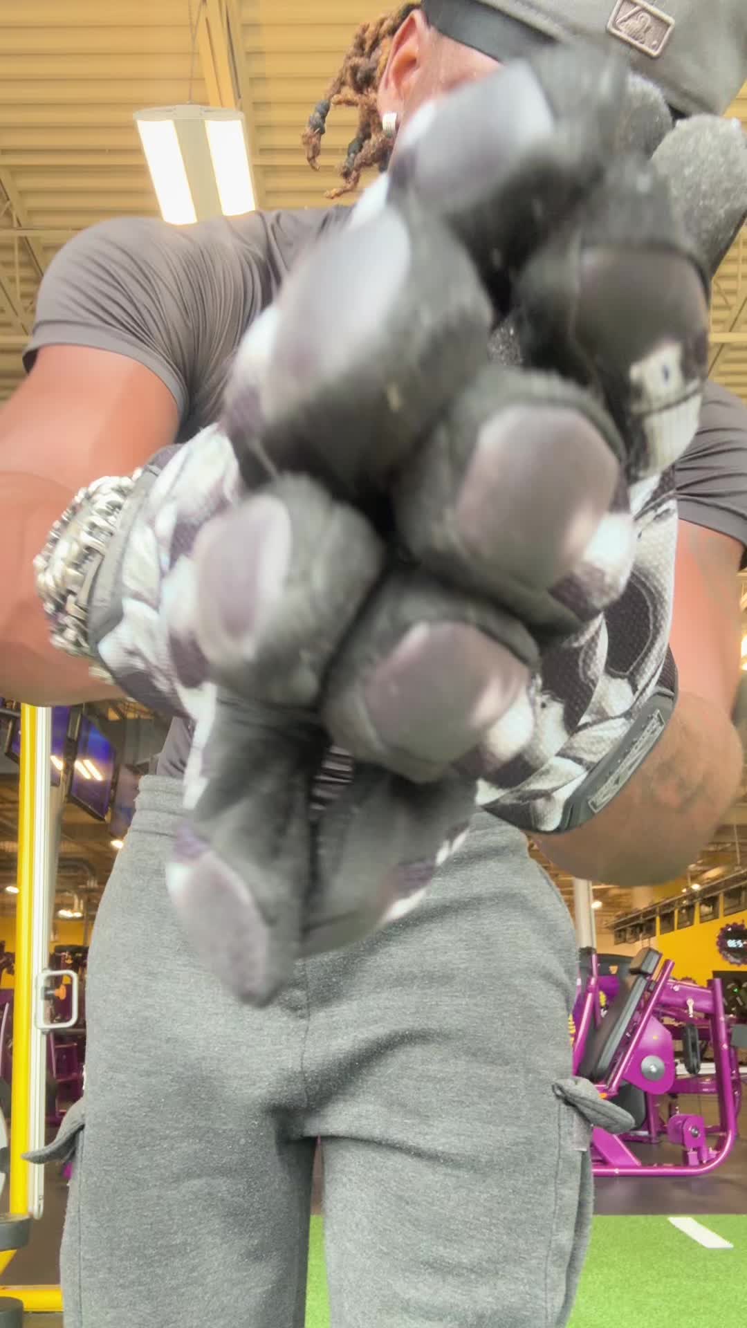 @CasuallyReggie