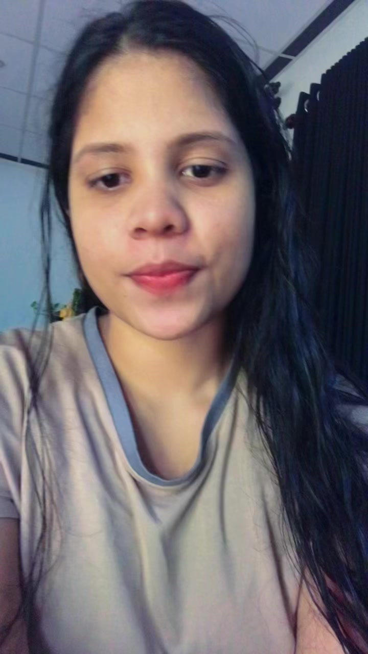 @_yashu_