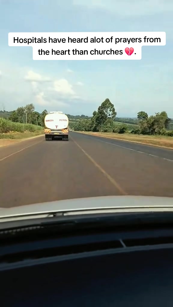 @Derrick Stansilous 🇰🇪