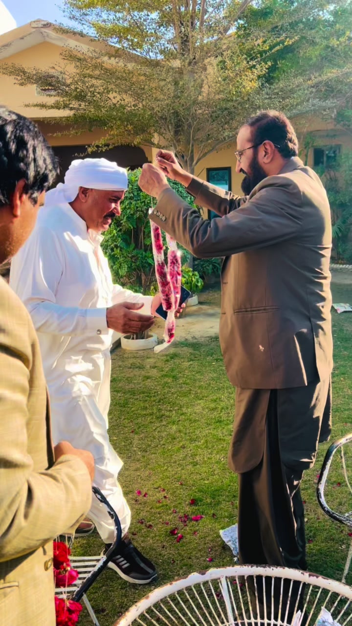 @Malik Huzaifa Zafar (Official)