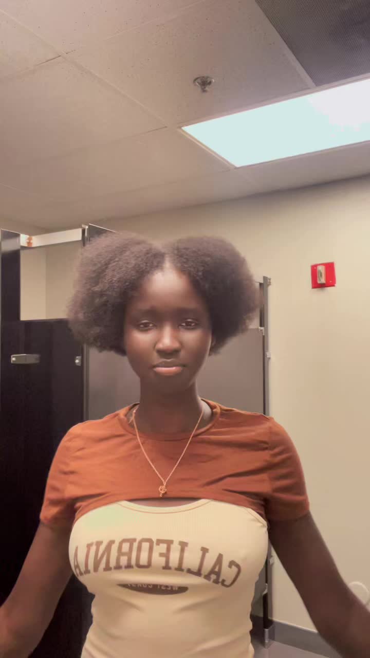 @Nyagoa211🇸🇸[Luna🇮🇳]