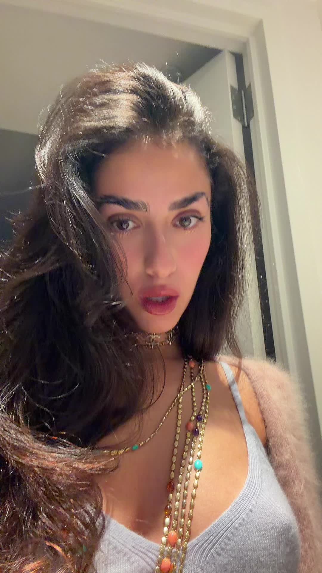 @CC