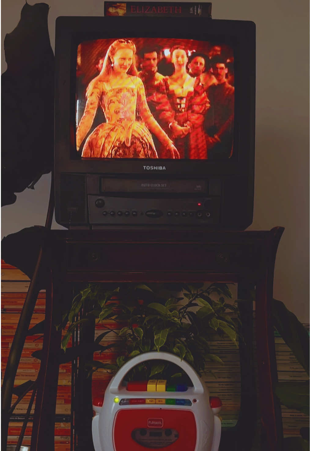 @ᴅᴇᴠɪɴ †𐕣 ᴄᴀsᴛʀᴏ