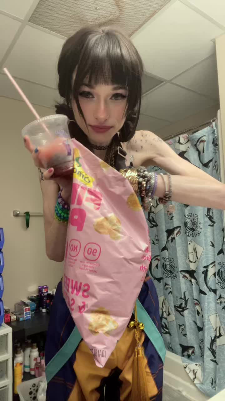 @Quirky_cosplays