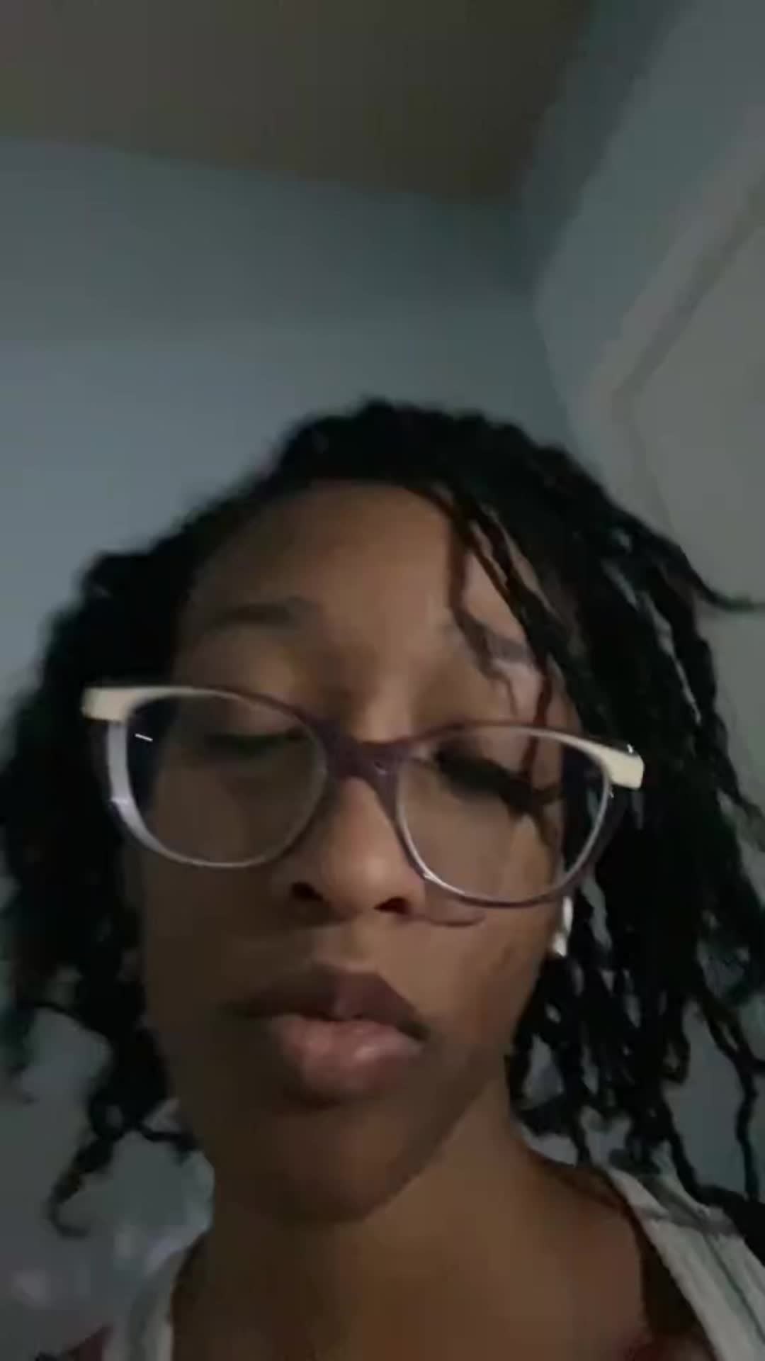@Shayla