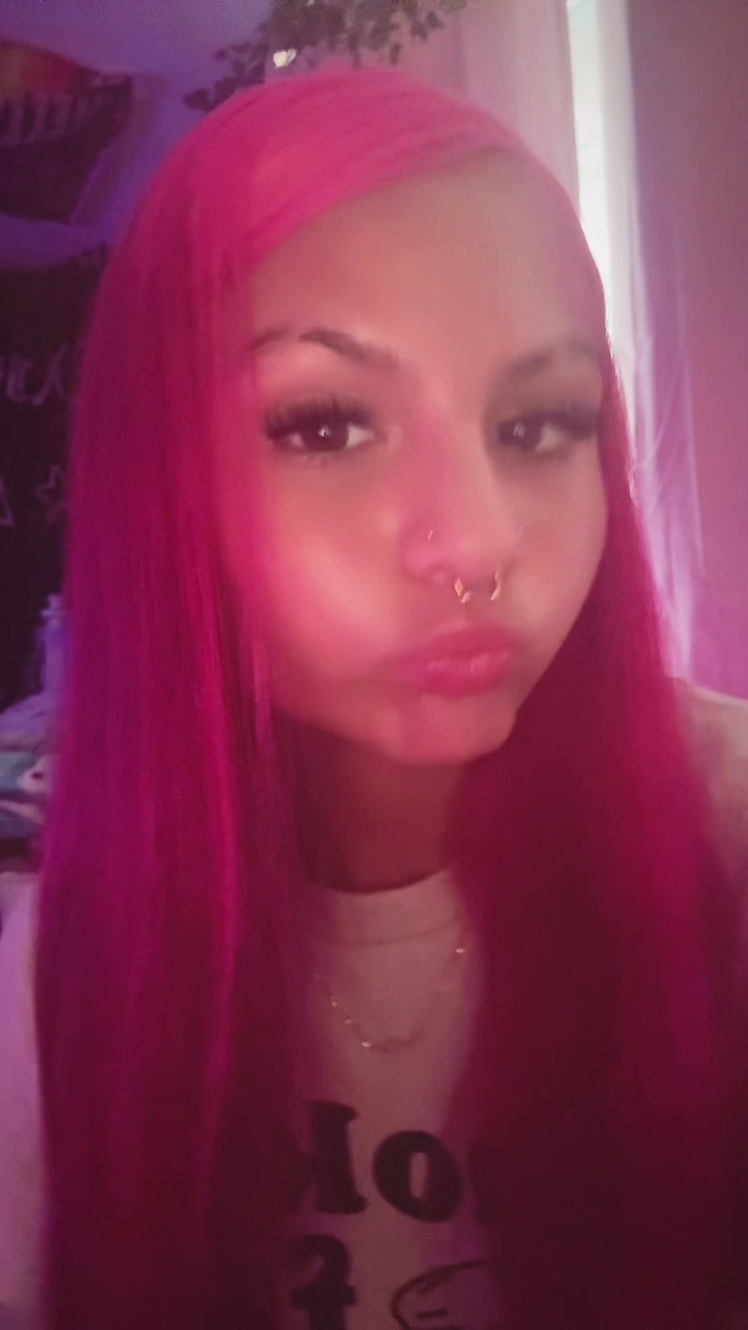 @liliyanaaaa