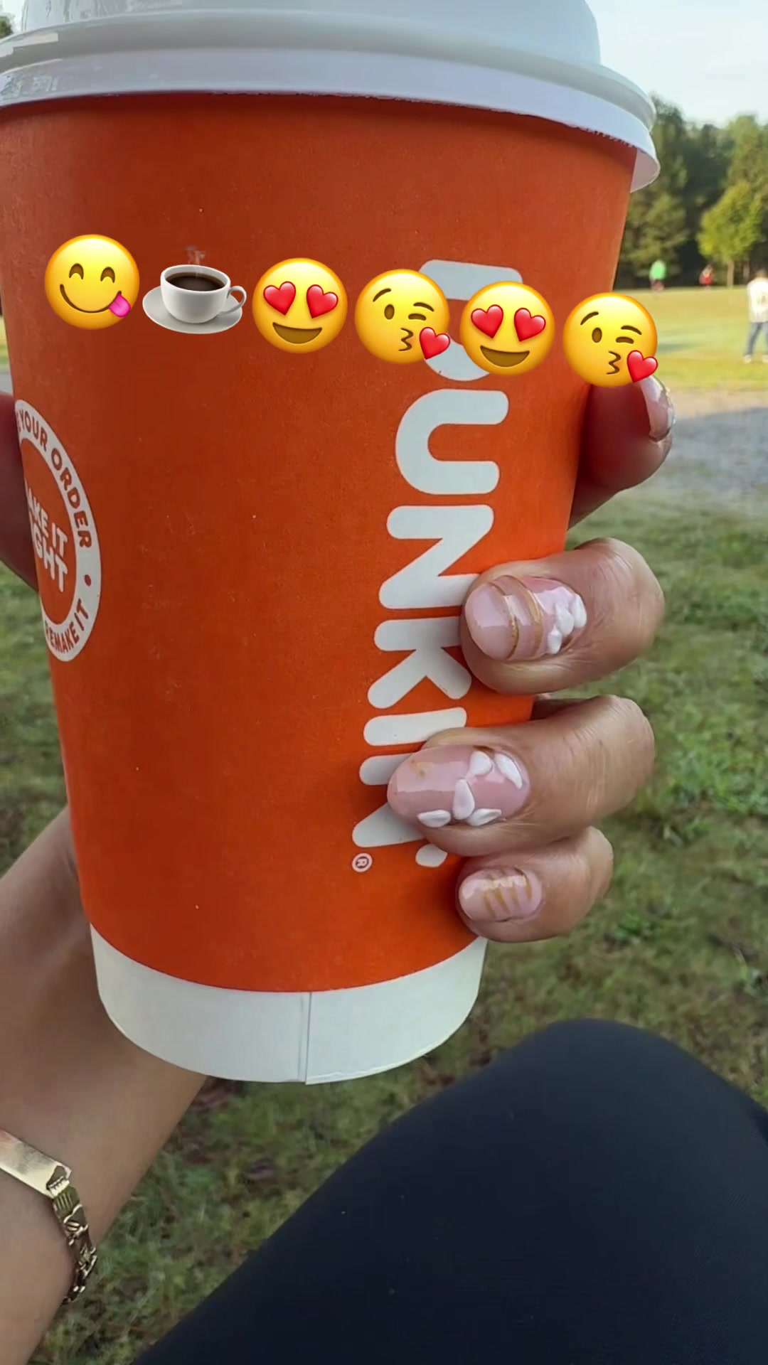 @Brenda 🖤🩶🧡🤎
