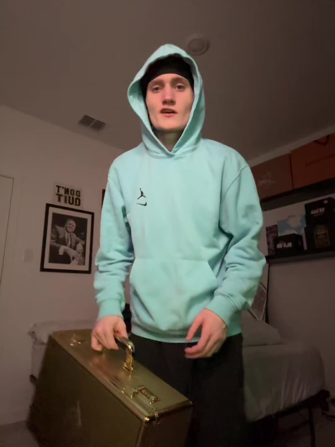 @Packnzo