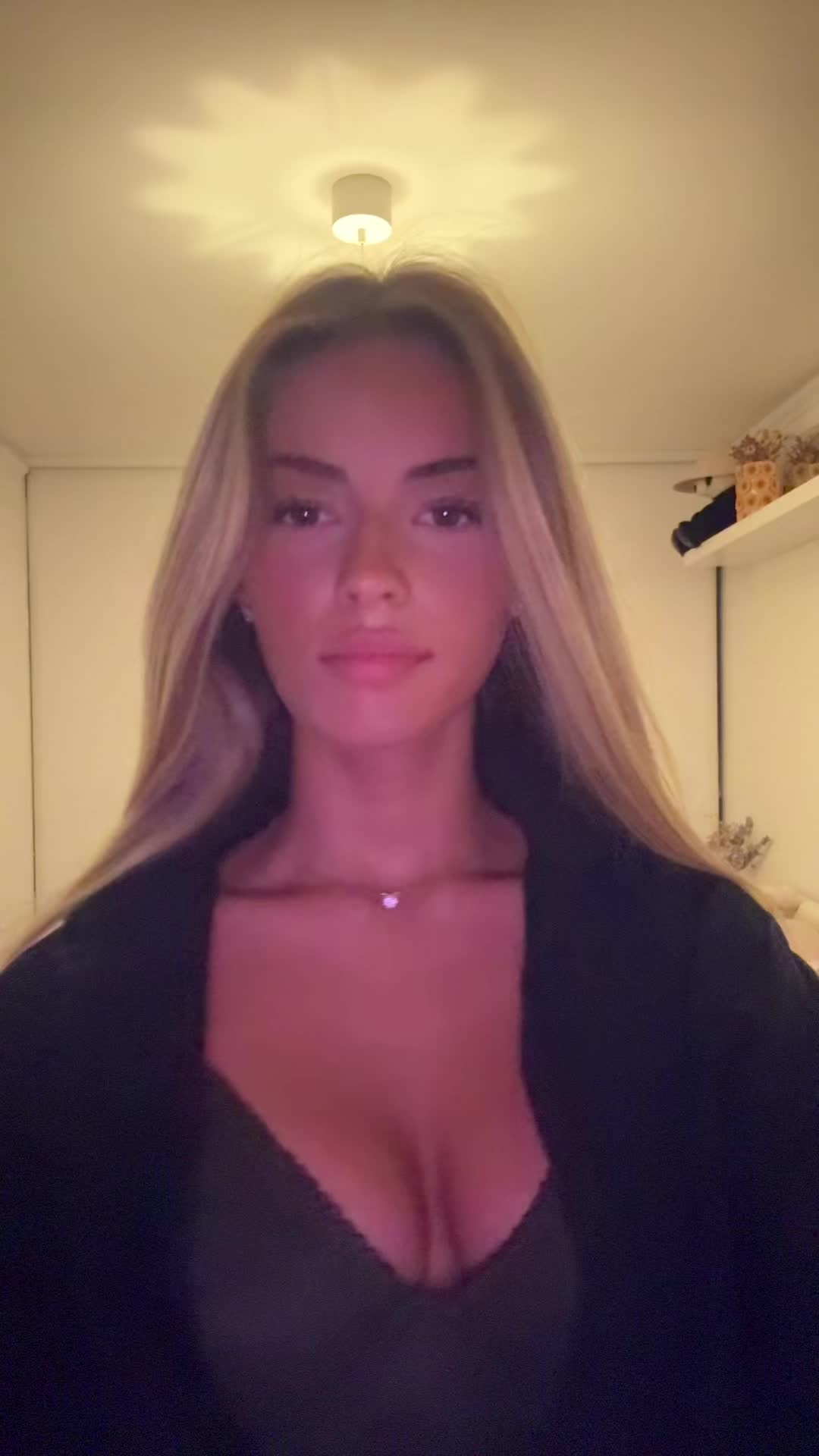 @𝑳𝒐𝒖𝒂𝒏𝒏𝒆