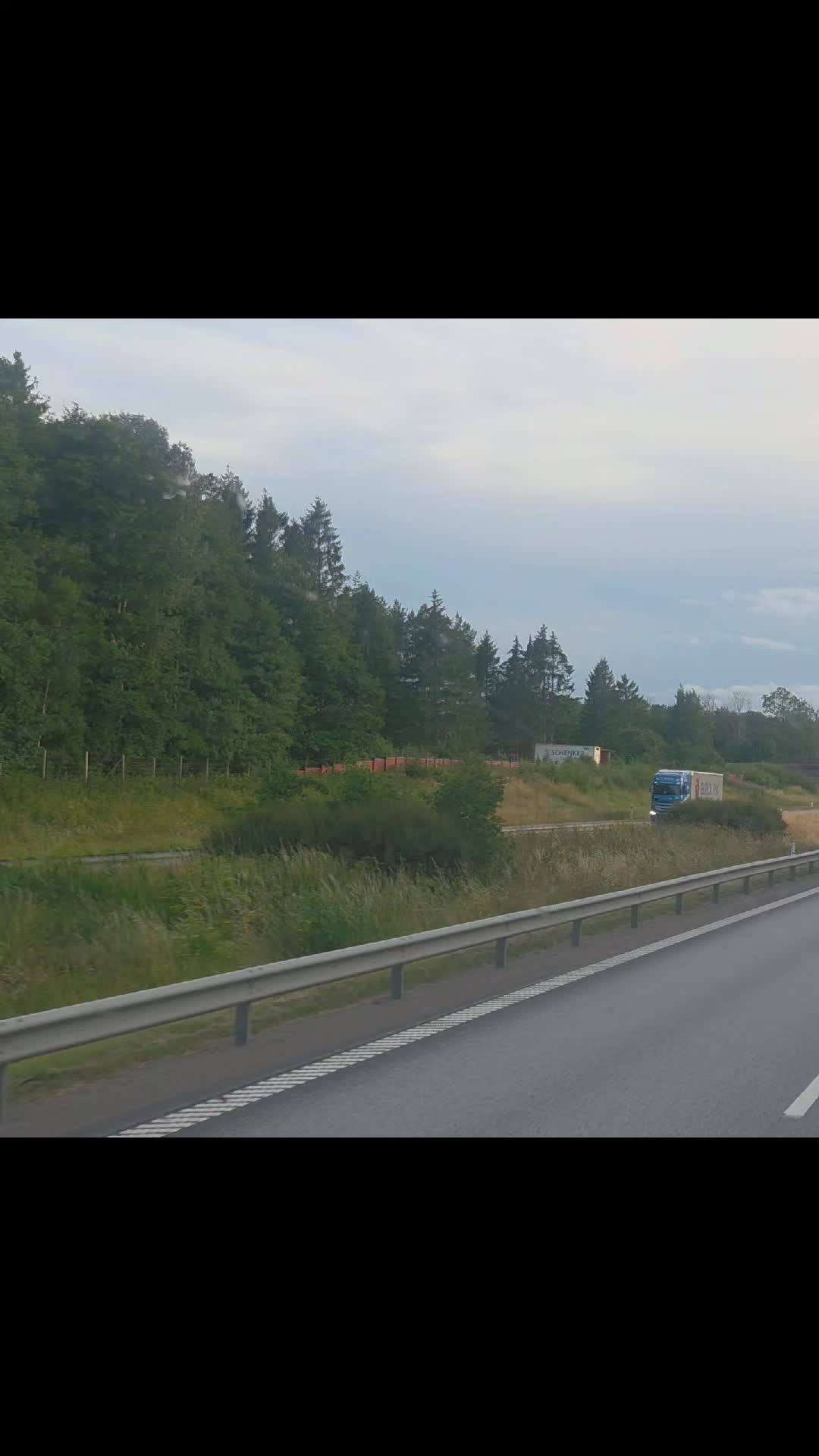 @Elmo_Auf_Europatour