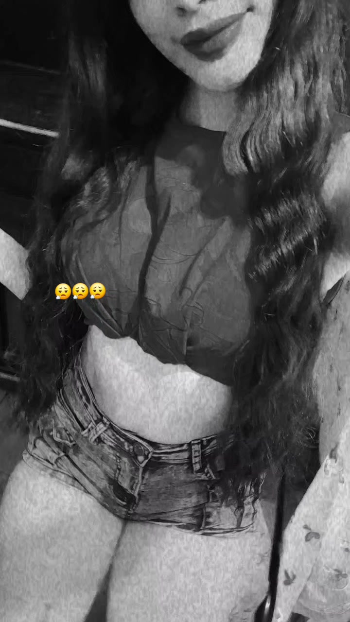 @la morenita🫦