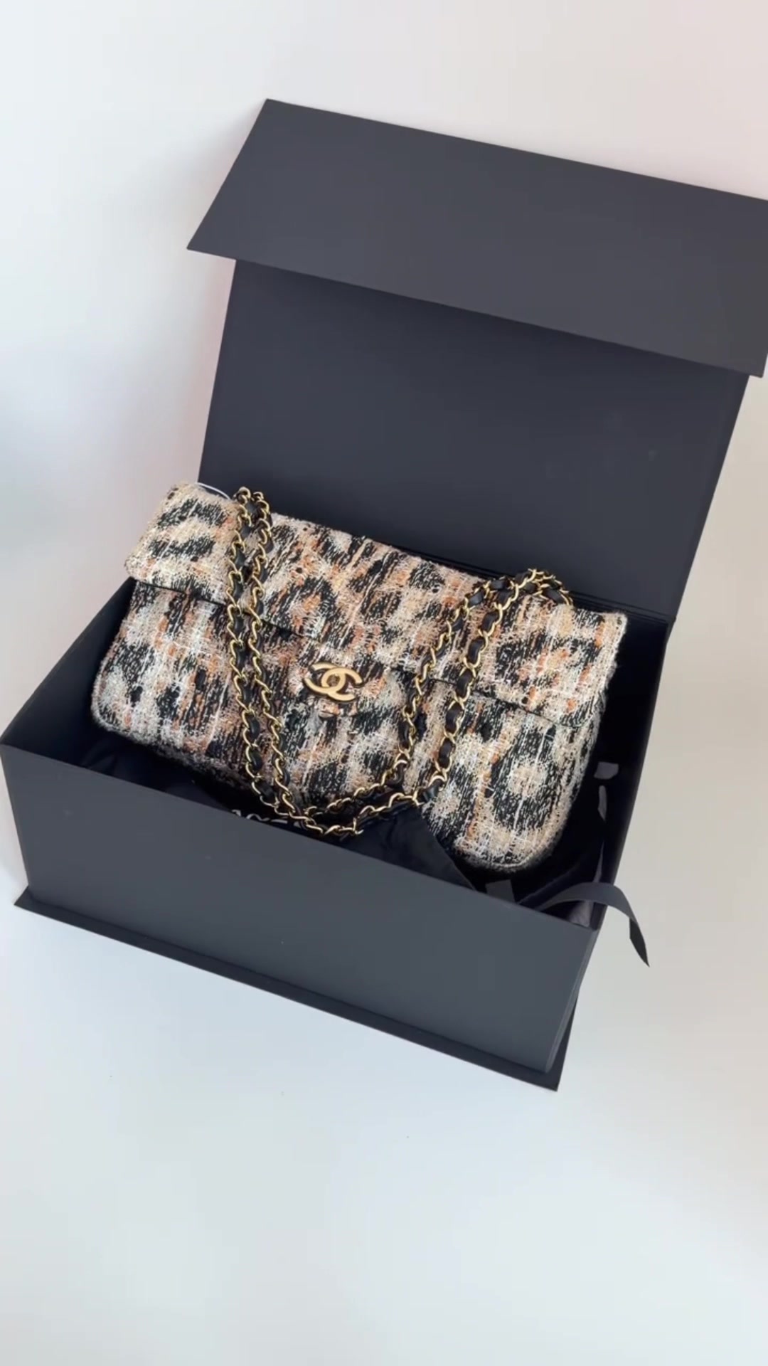 @Chinese Luxury expert