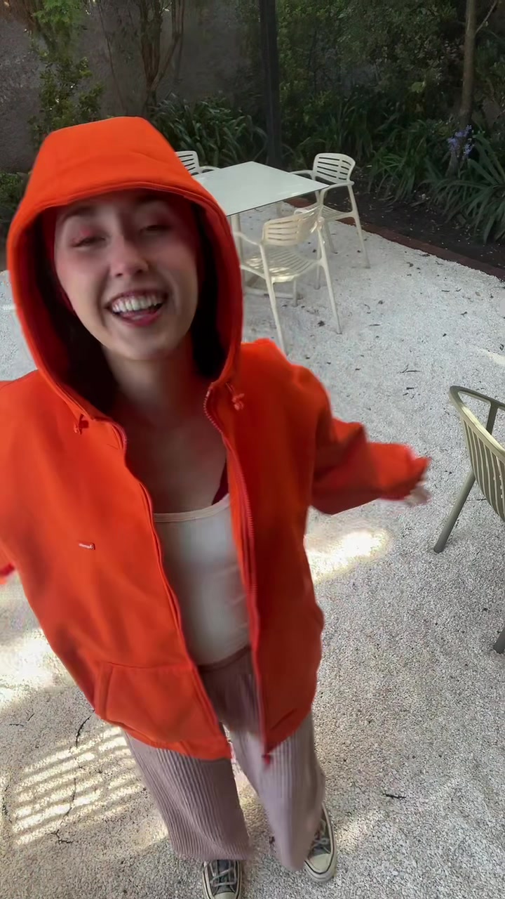 @rexxxona