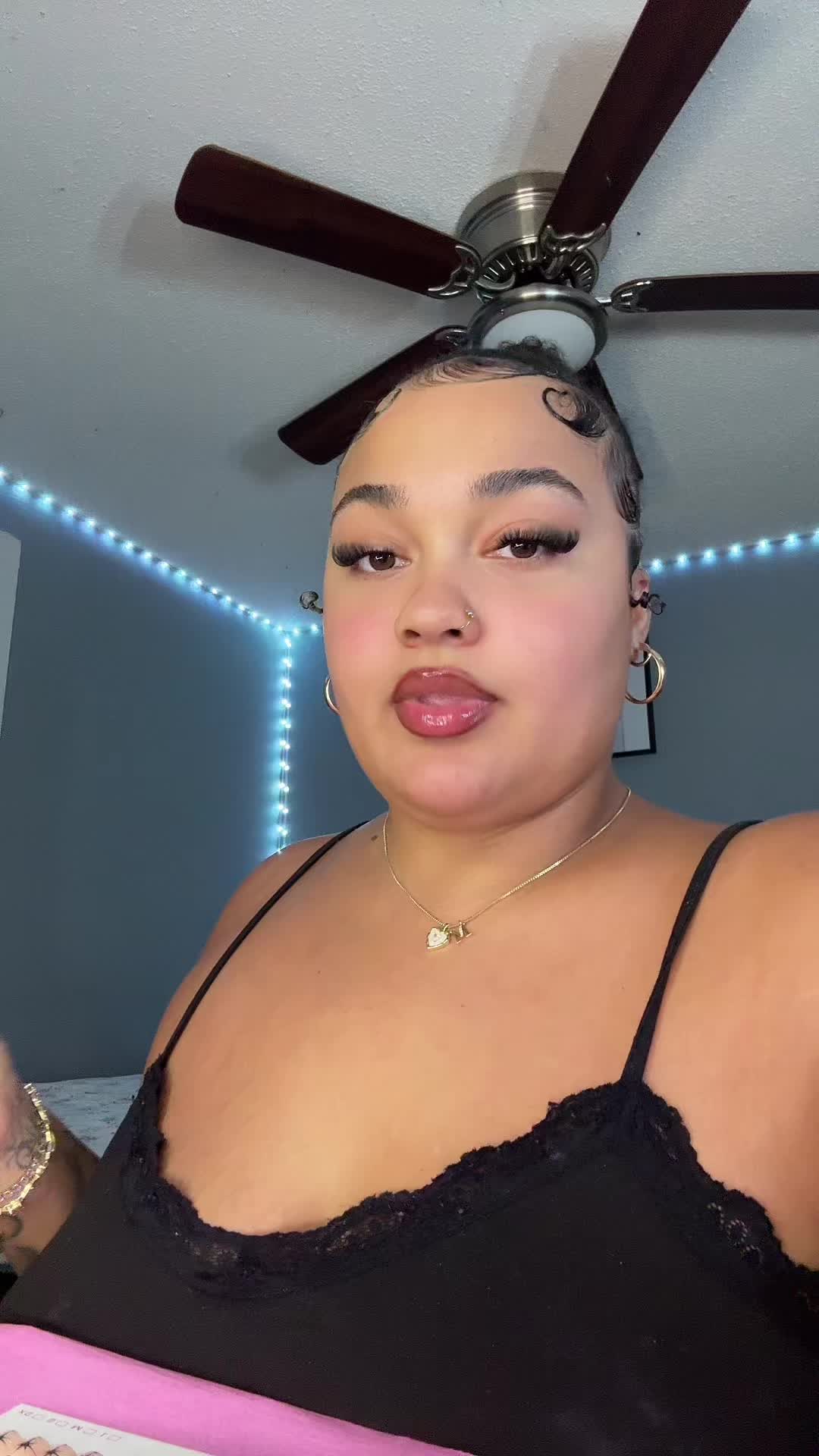 @ClawedByLyssa