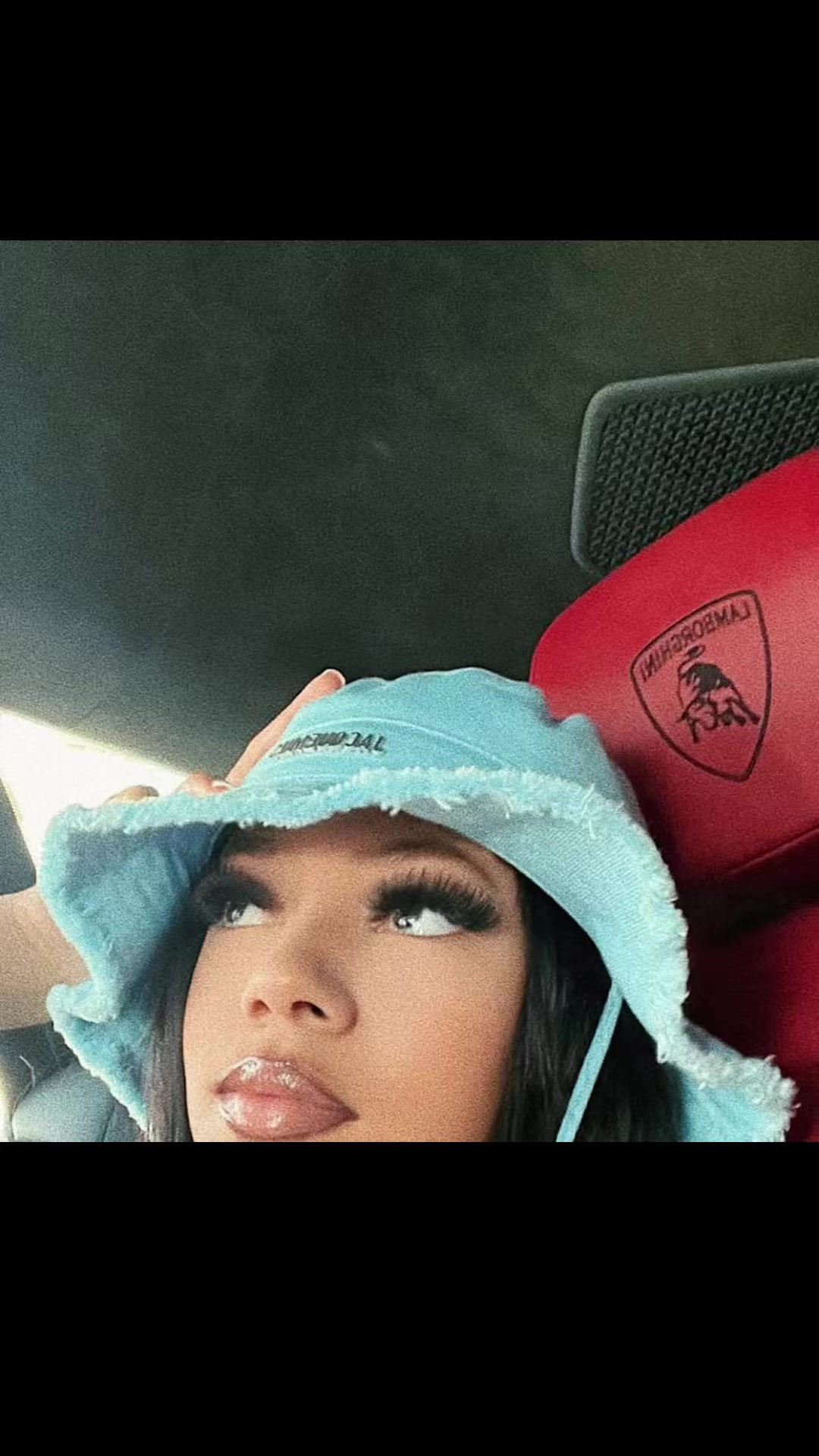 @🧛♀️