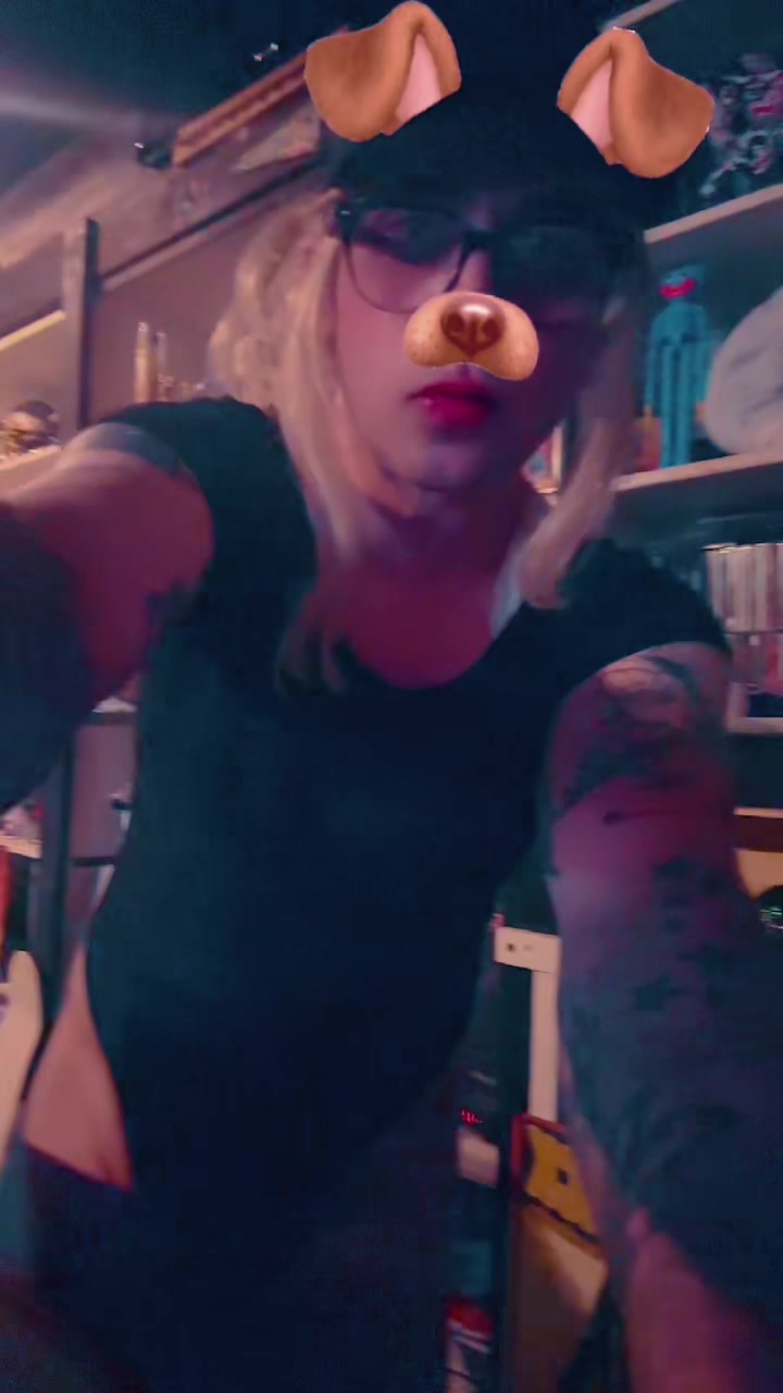@Fem_Brianne_Doll