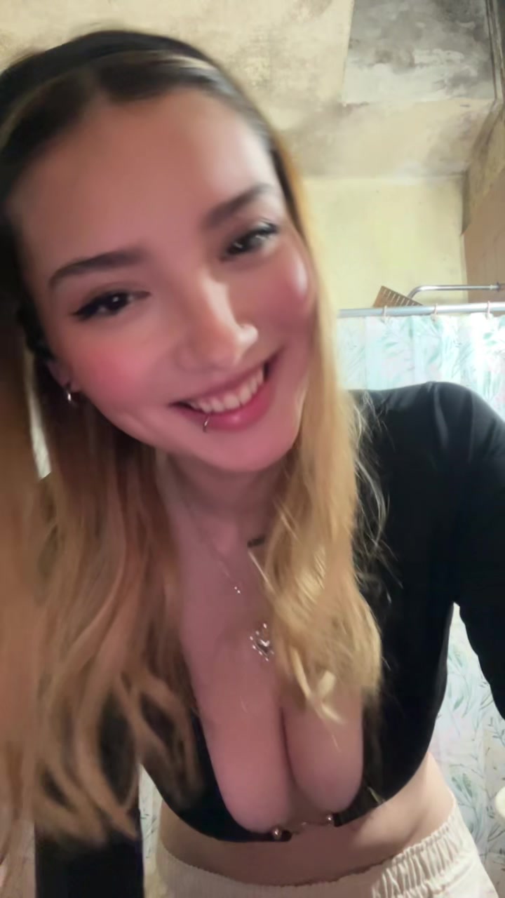 @anni <3