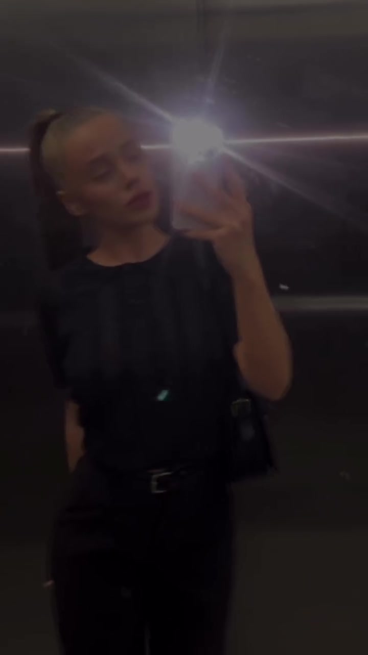 @unessa