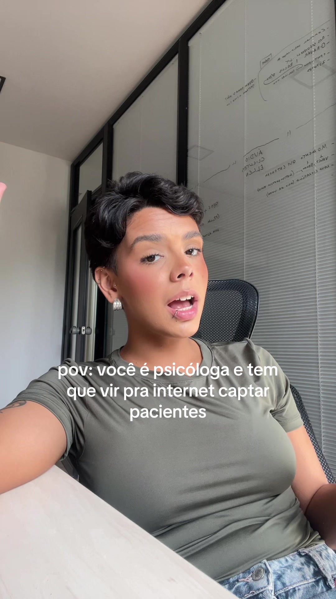 @Elisa