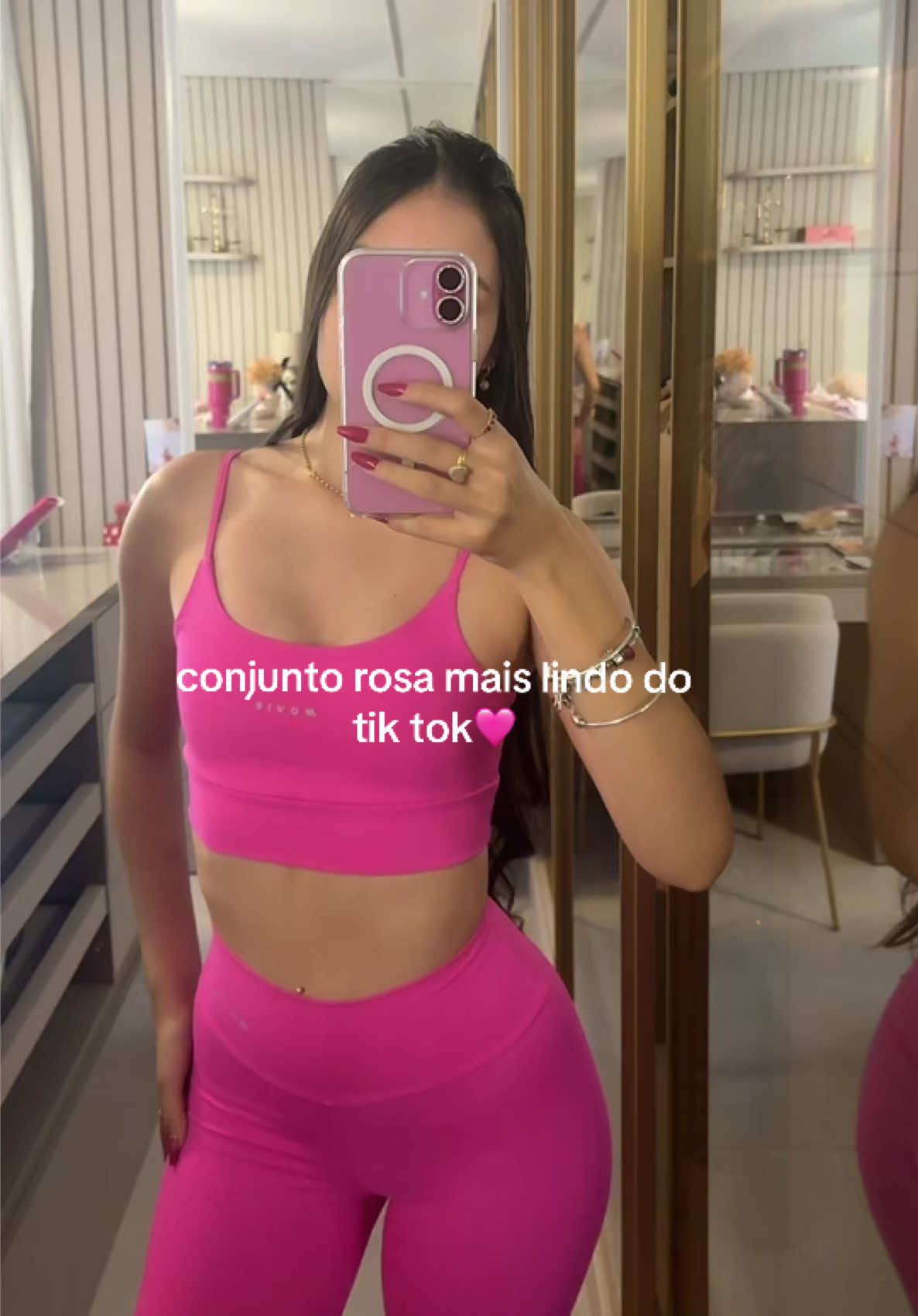 @Isabella Oliveira