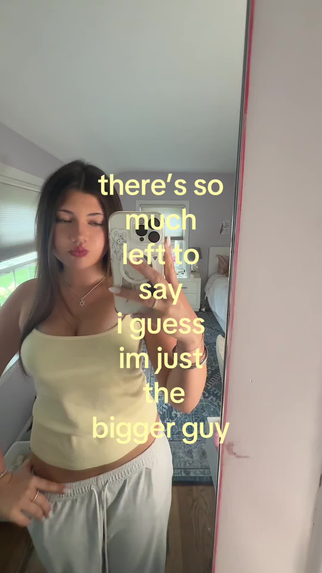 @🦈