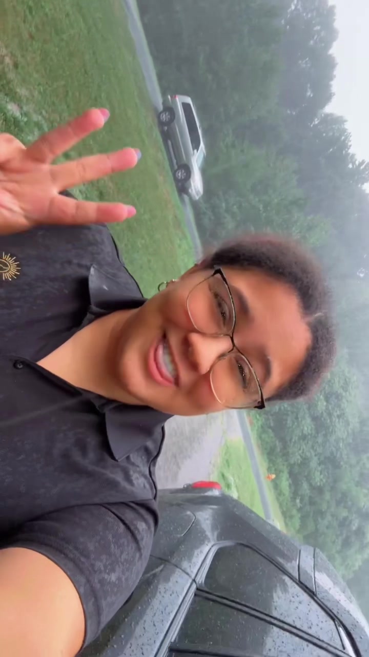 @Lucy<3