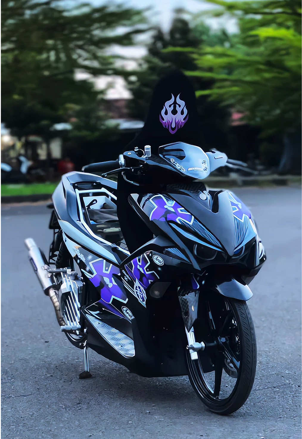 @𝙊𝙔𝙀𝙇𝙇
