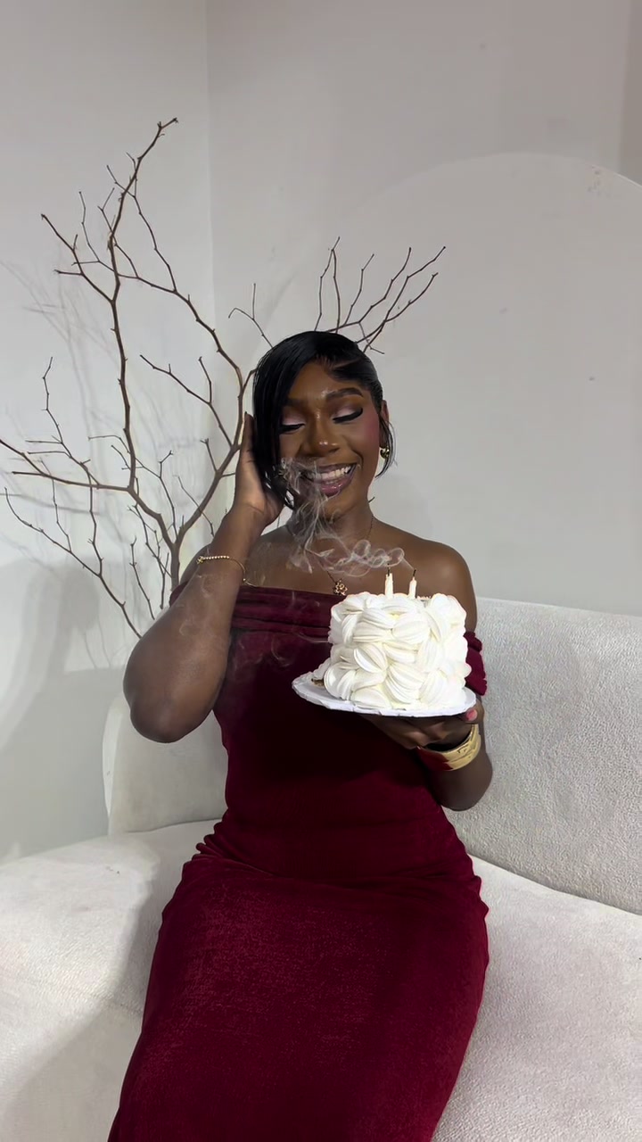 @sarahefere_