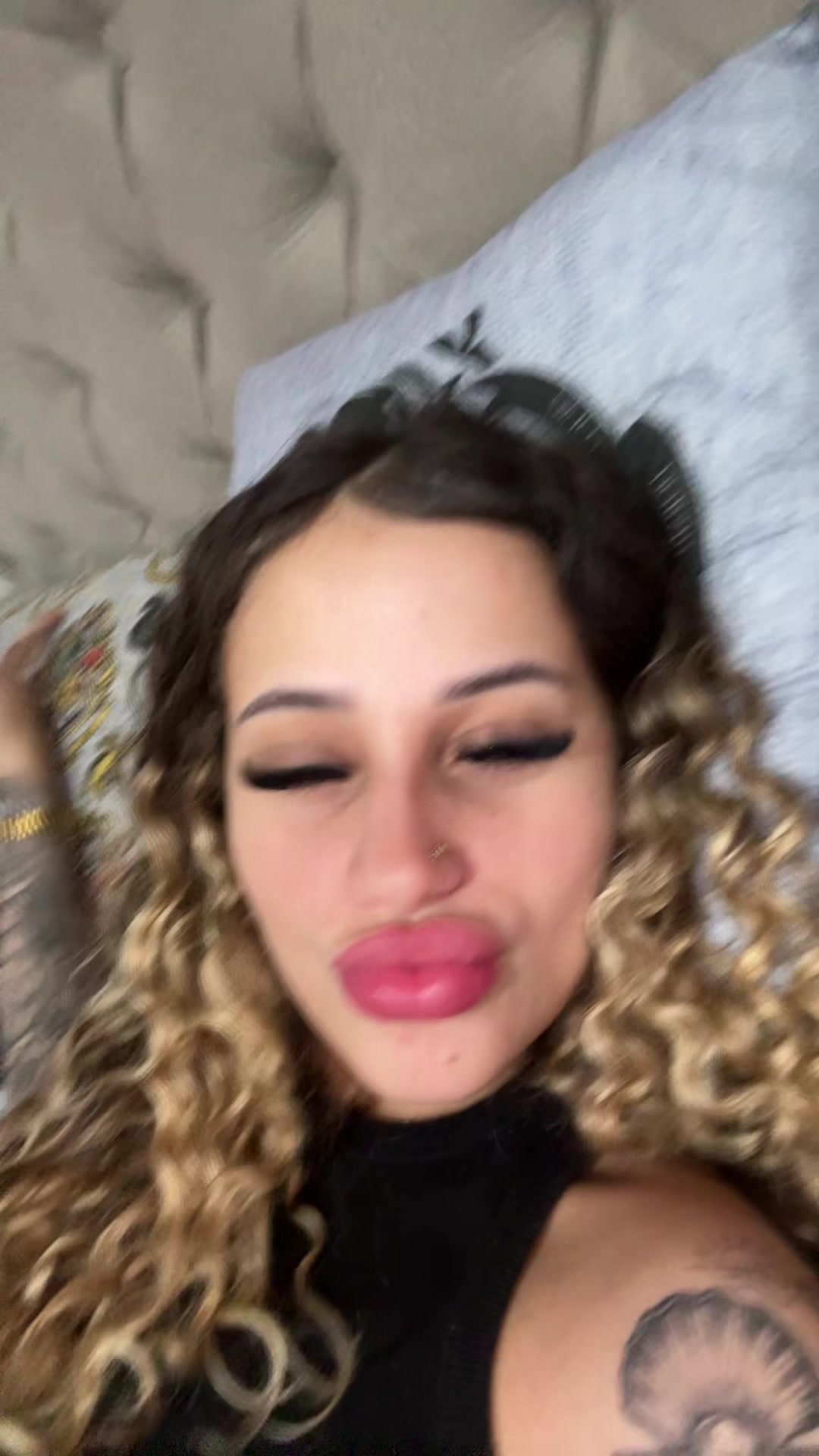 @Carolzinha🌻