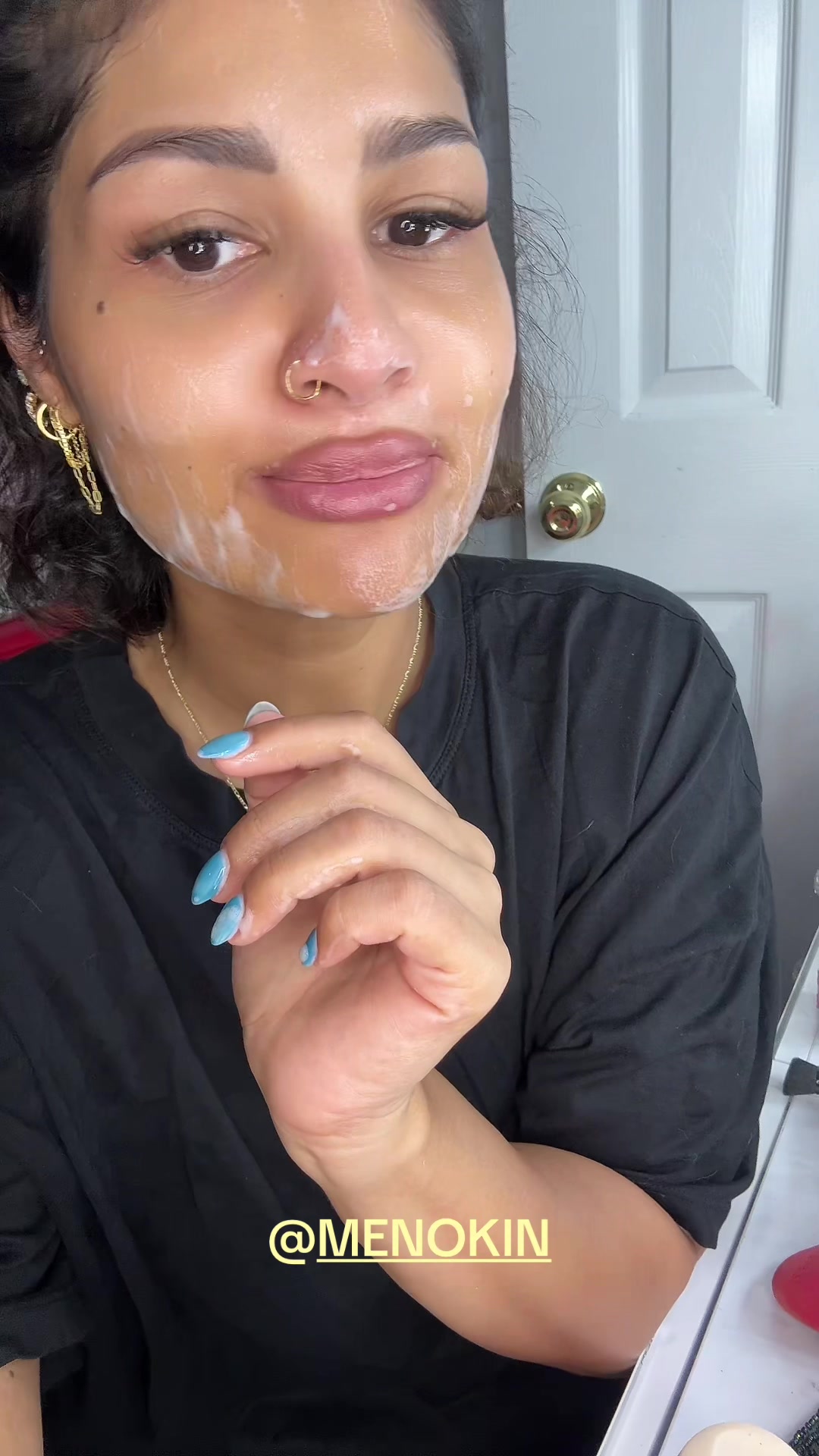@MakeupLaveena