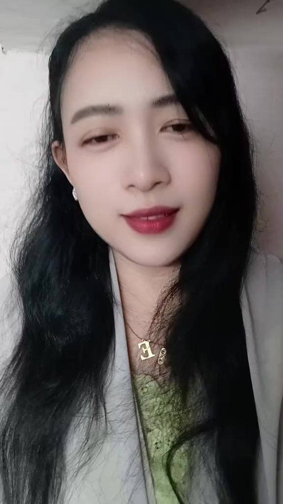 @Ling Ling🇲🇨🇭🇰