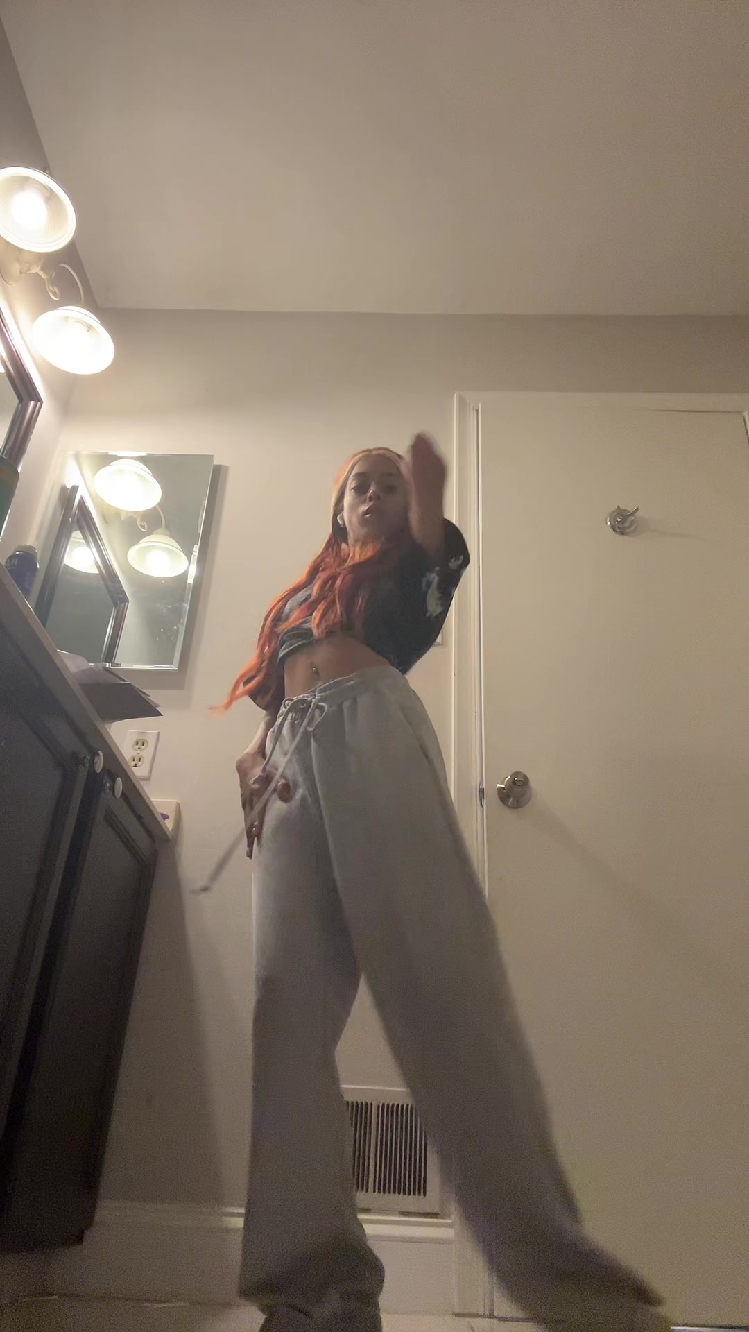 @nosmilingnini