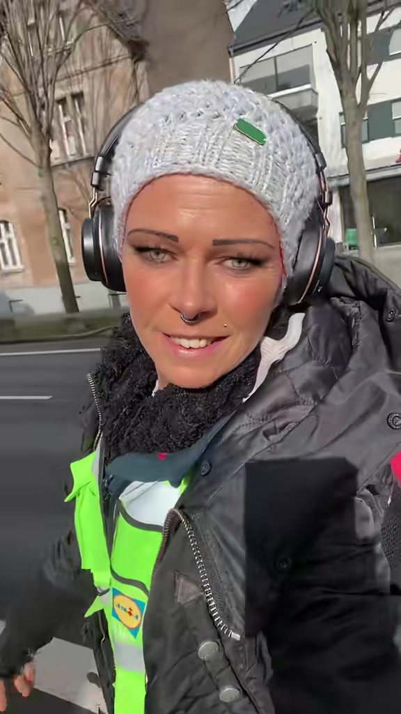 @Geht dich nix an