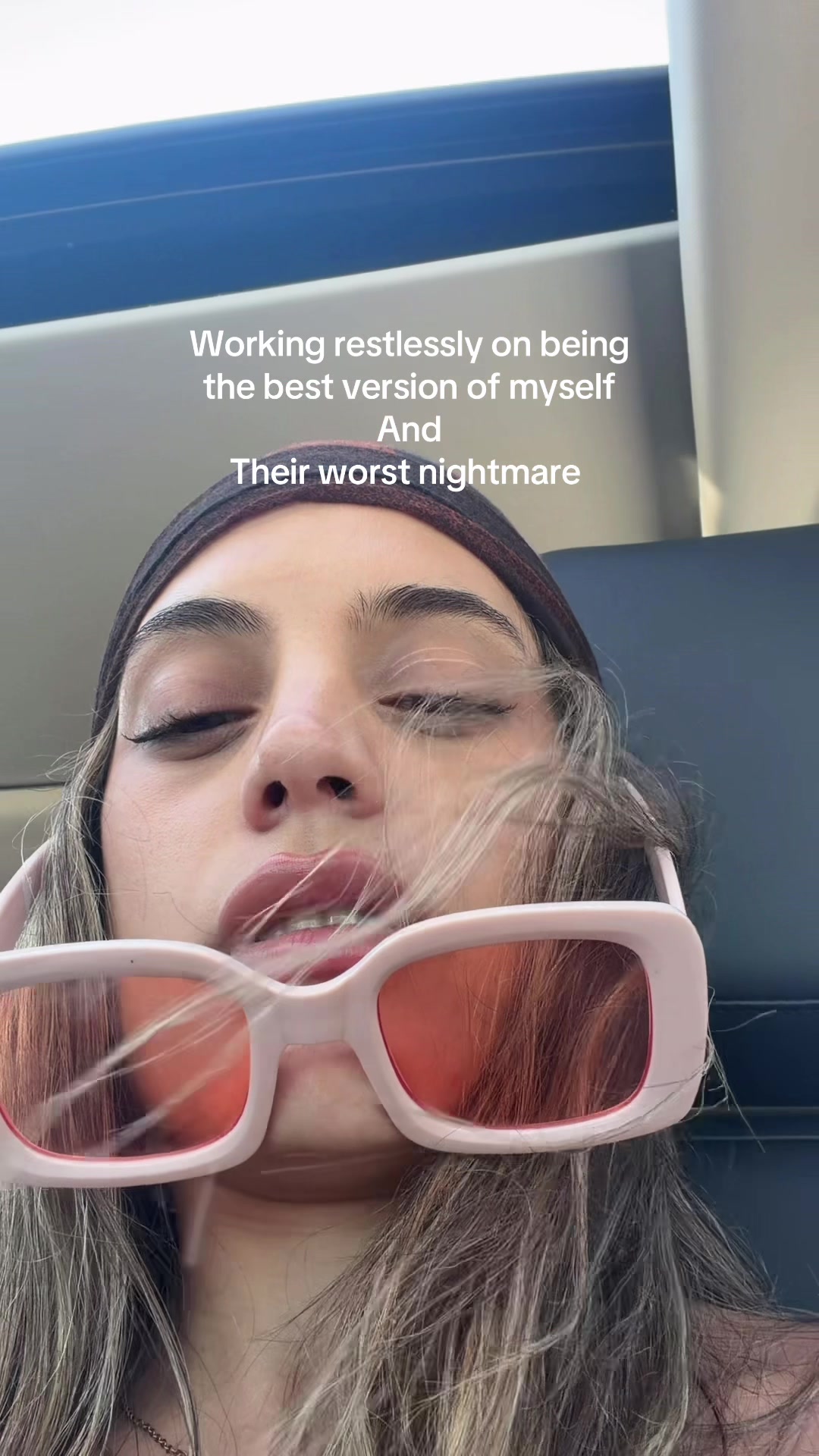 @carlyelizabeth777
