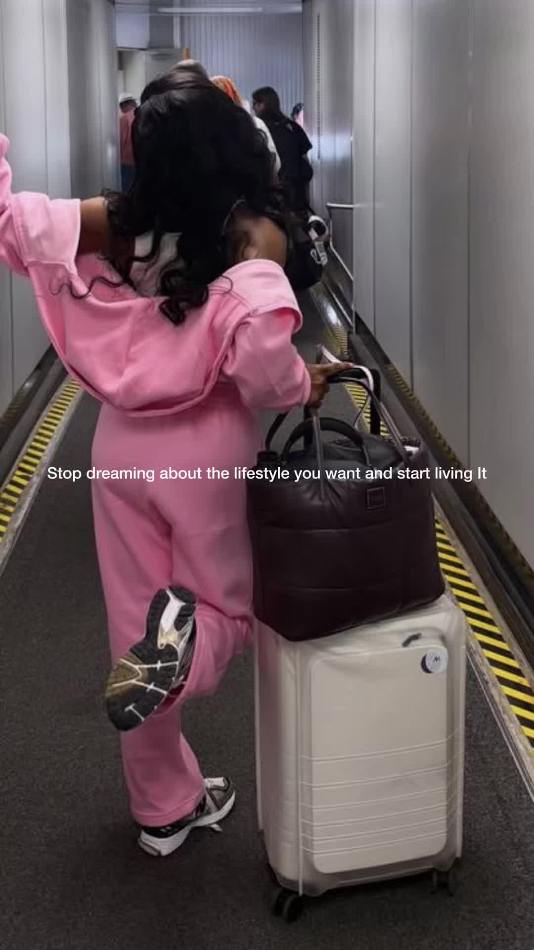 @destineyluxuryco