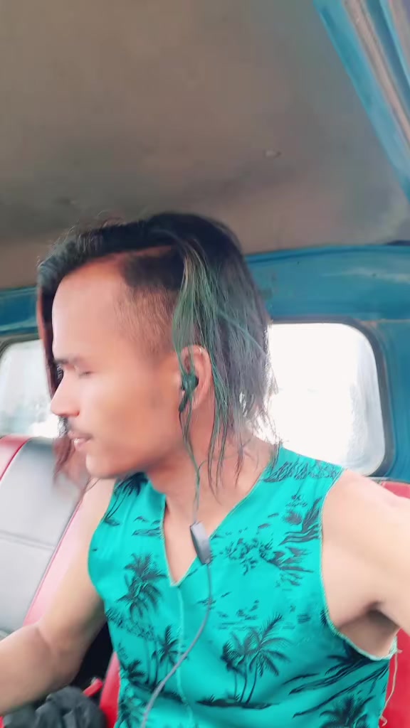 @तिम्रो याद्ले सताएको छ सानु😭?