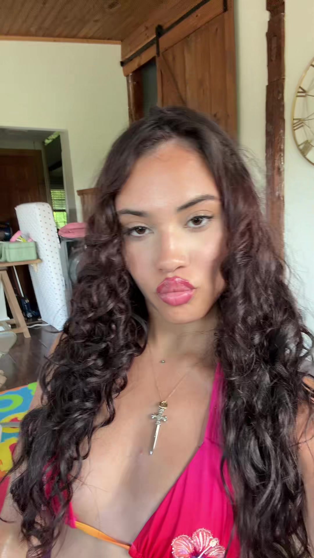 @Itza