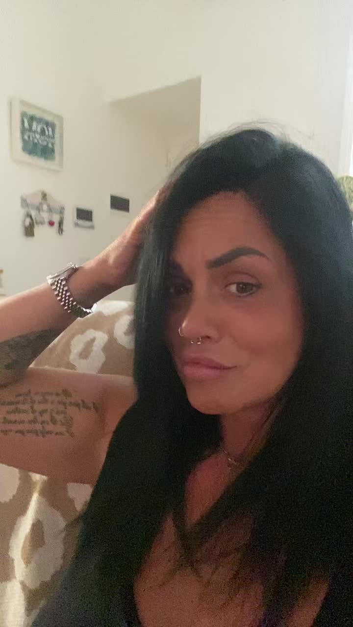 @😈