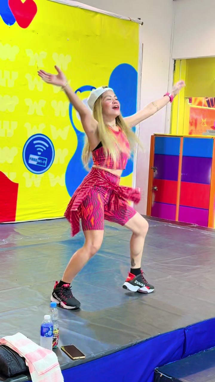 @ZumbaZisters&ensp;ZinANN