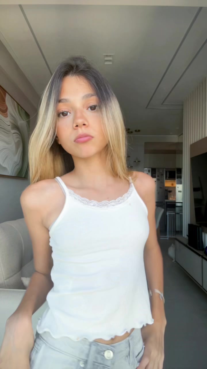 @Bibi_vasconcelos🪩🌟💗