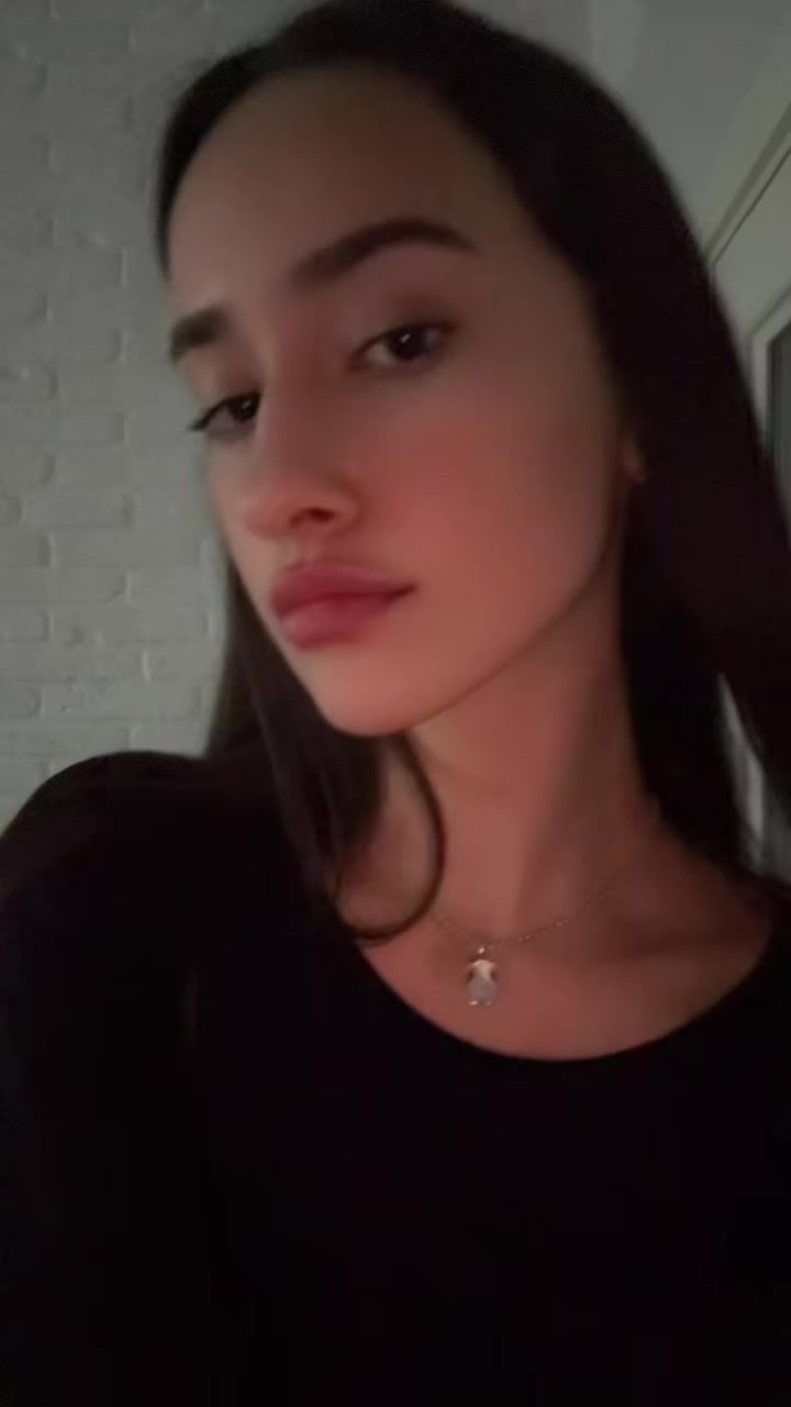 @Y’e