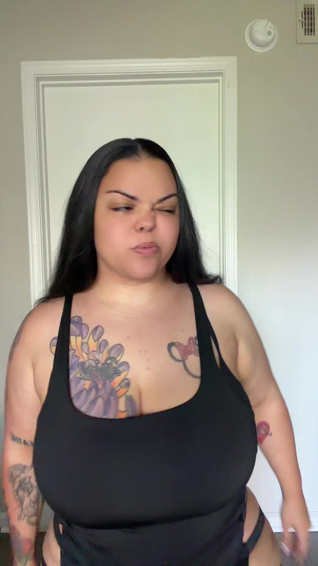 @Cubanaredd